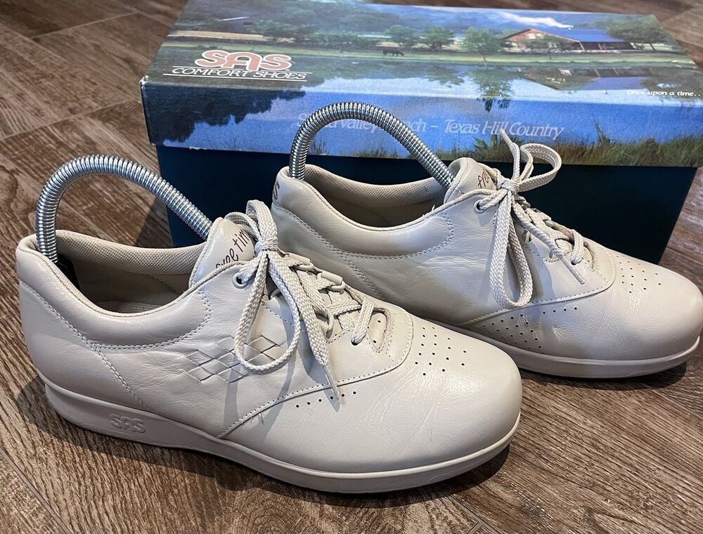 SAS Free Time Womens Shoes Sz 8 W White Leather Footbed Lace Up Low Top Sneakers